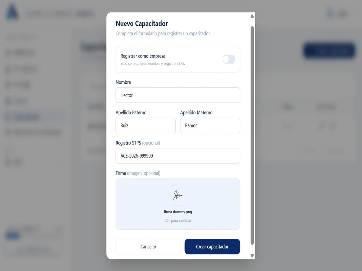 Formulario para registrar un capacitador con nombre, registro STPS y firma